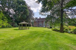 Photo 13- click for photo gallery